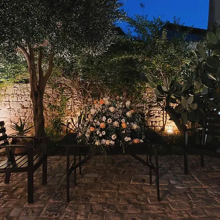Palazzo Gambuzza 3*