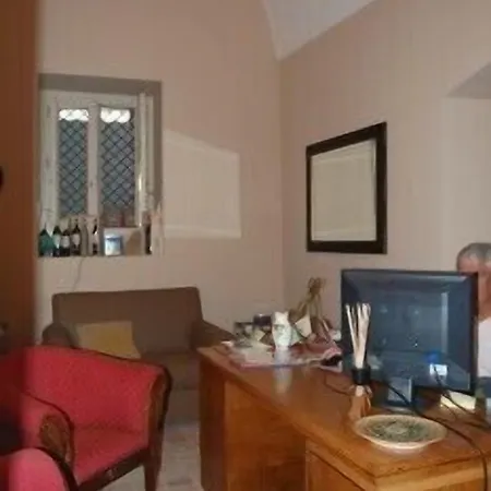Palazzo Gambuzza Apartahotel 4*