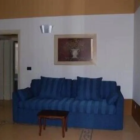 Lägenhetshotell Palazzo Gambuzza